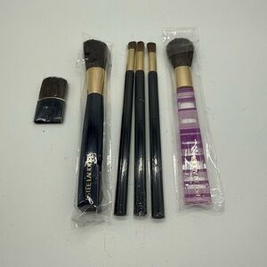 Lot Of 6 Estee Lauder Makeup Brushes Face Cheeks, Eyes, Powder Blue & Purple